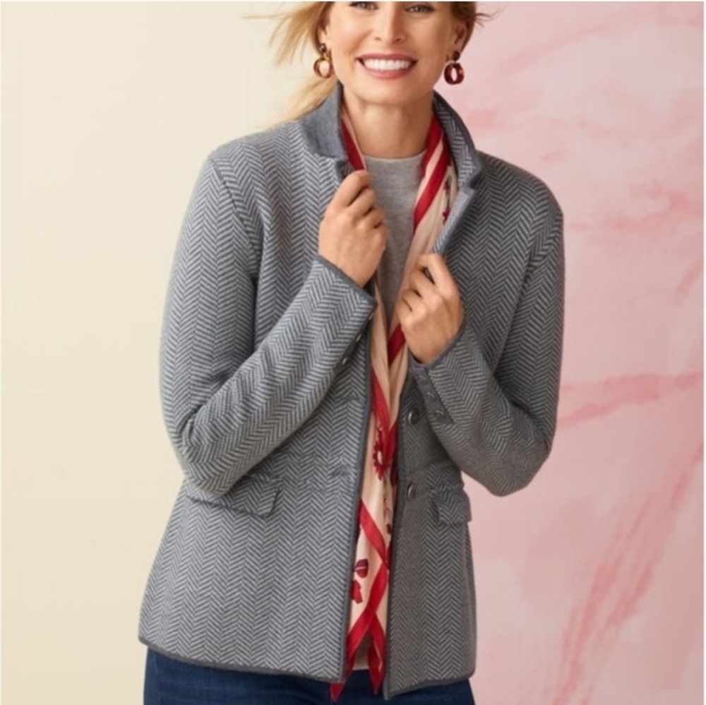 Talbots Pure Merino Wool Gray Herringbone Blazer Pockets 2 Buttons Womens LP